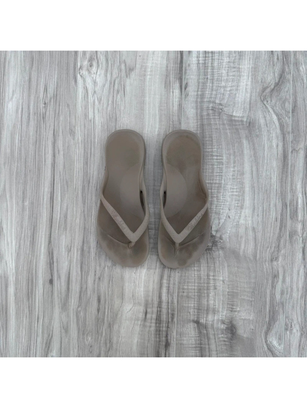 Archies Arch Support Flip Flops in a taupe colorway